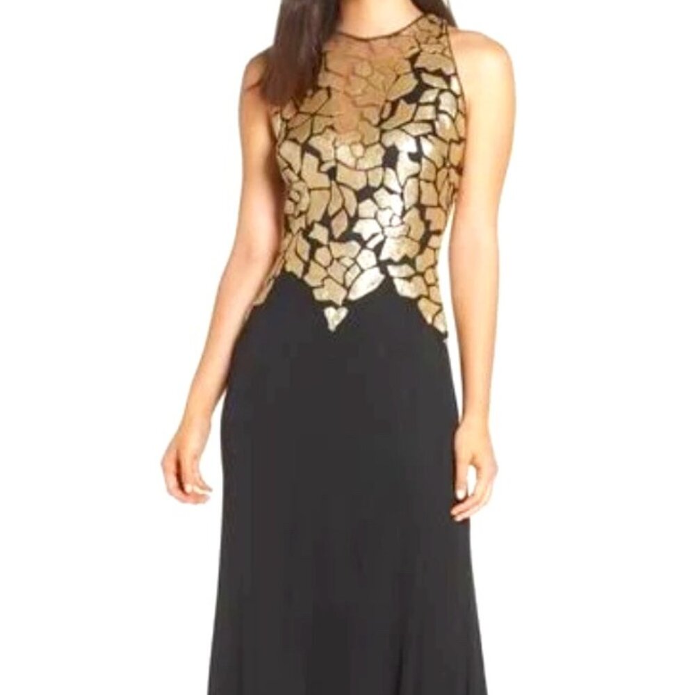 NEW: Tuloni Sequin Crepe Gown Size 12 Blk/Gold